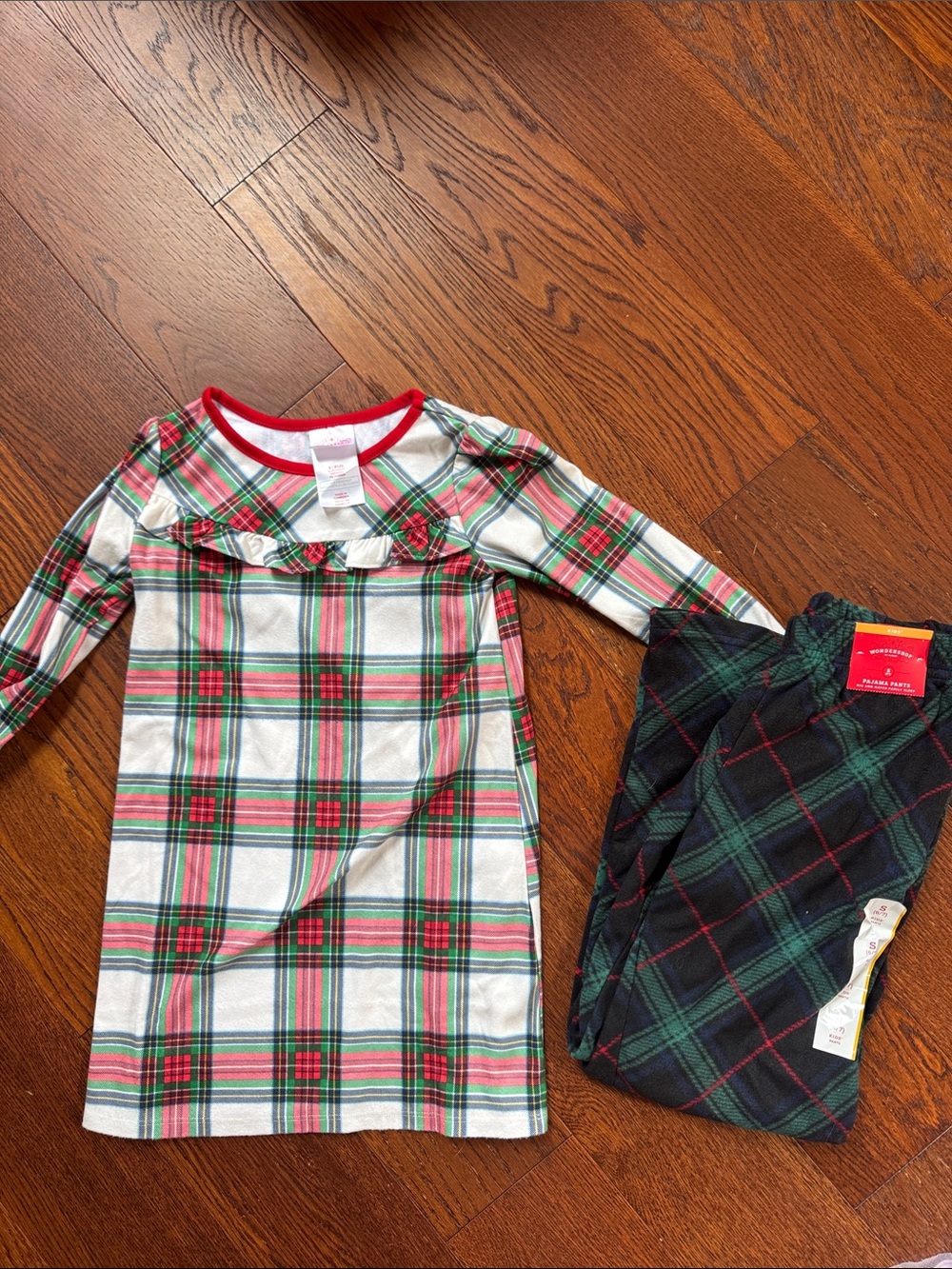 Children's Plaid Holiday Pajama Set